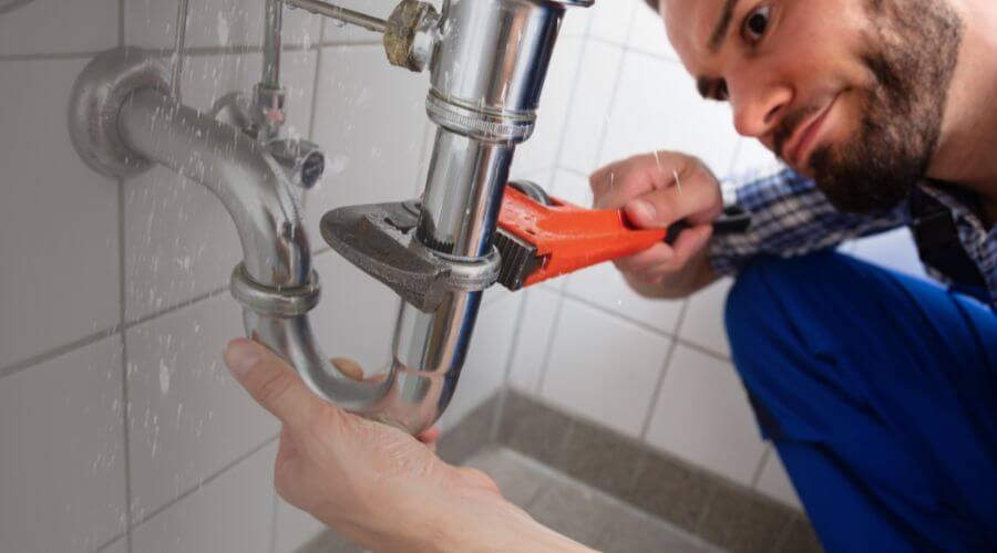 Professional same day plumber in Adrian, OR